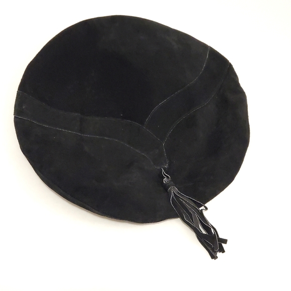 Suede Beret in Black with Tassel - Picture 7 of 10
